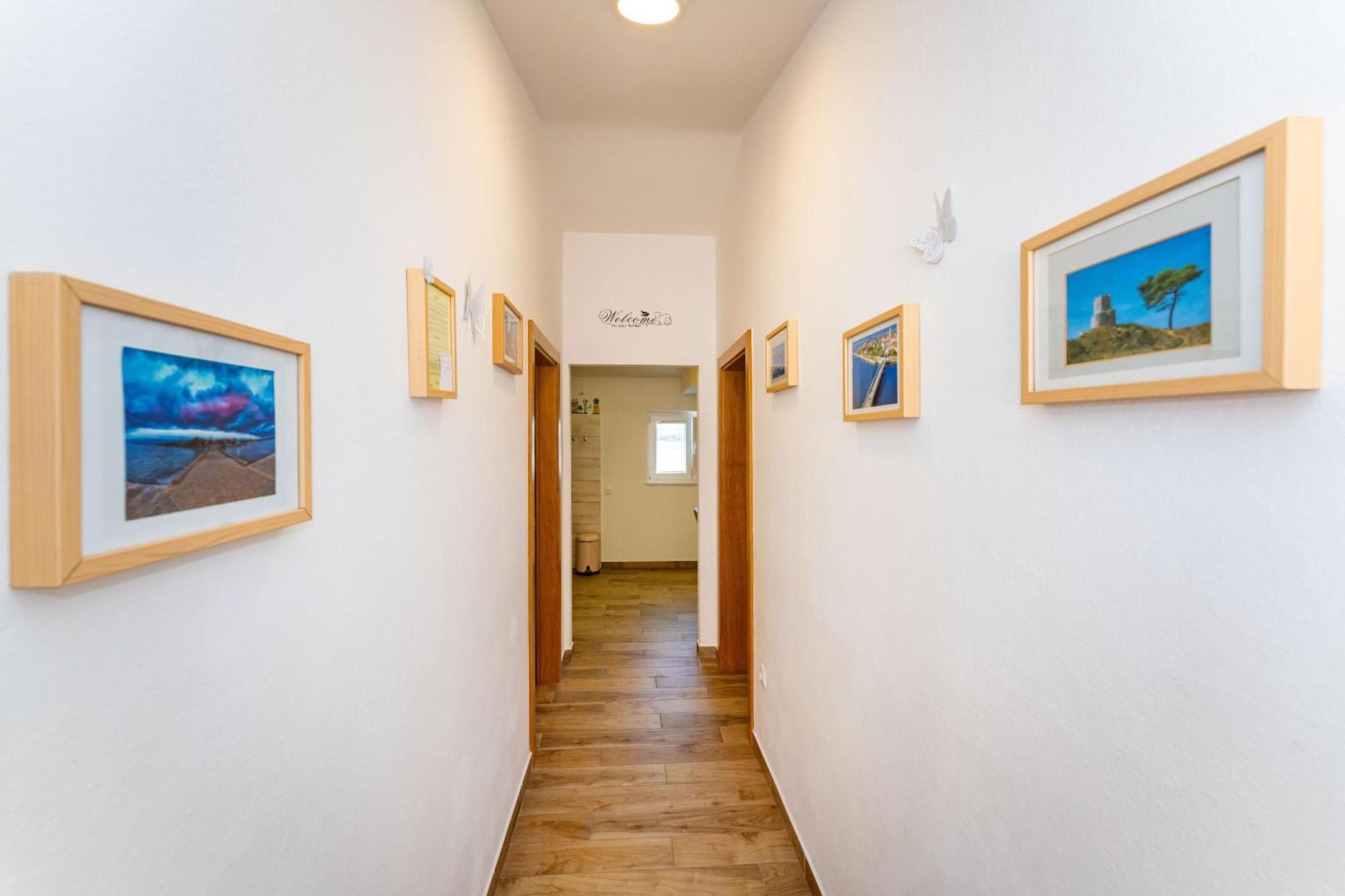 Apartments Nadica - Free Parking Нин Экстерьер фото
