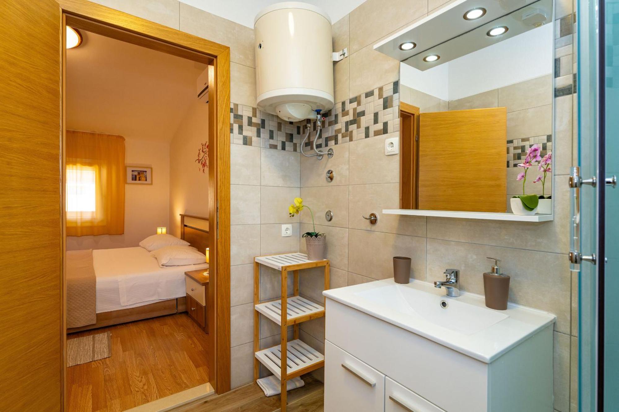 Apartments Nadica - Free Parking Нин Экстерьер фото