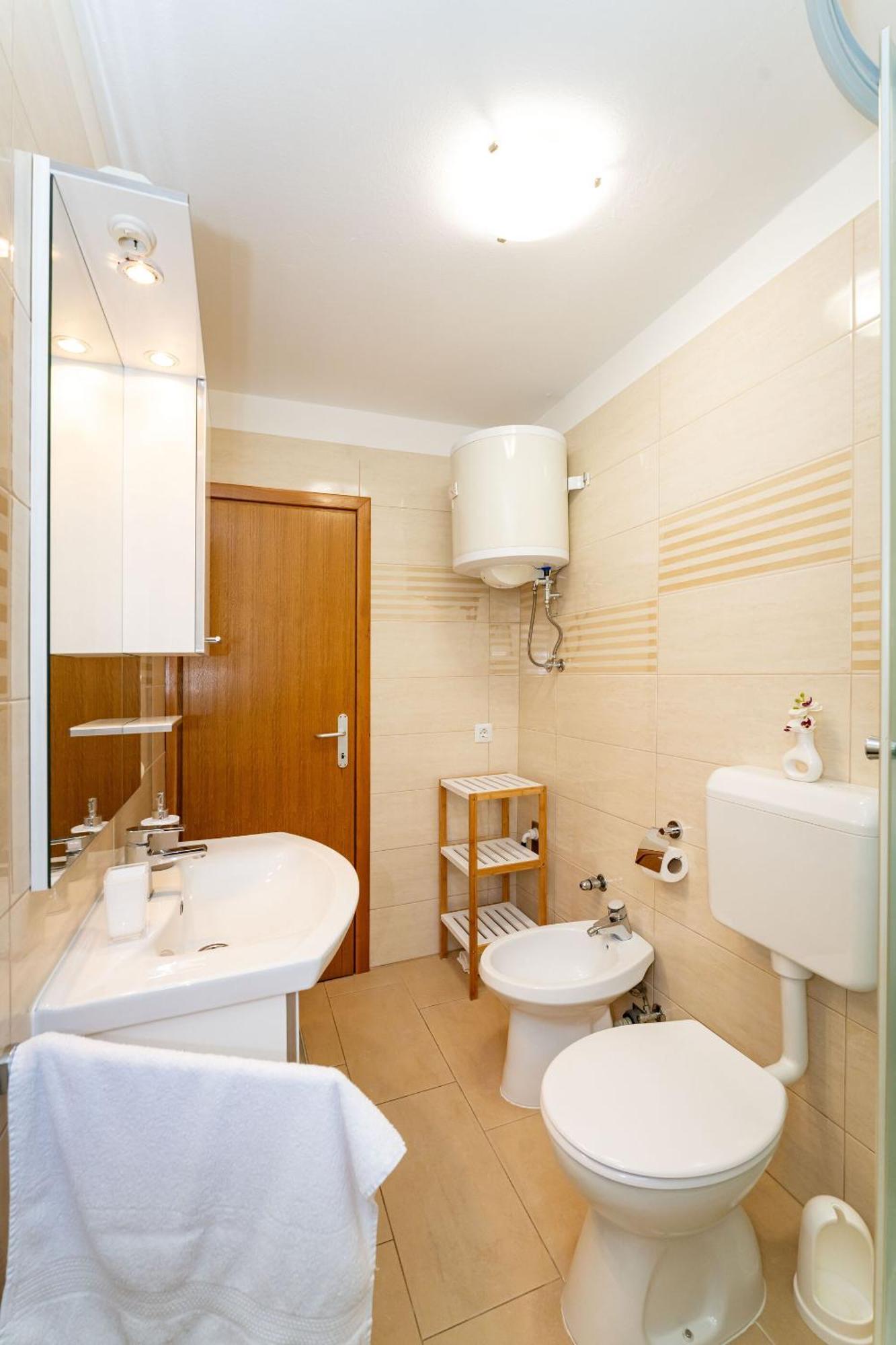 Apartments Nadica - Free Parking Нин Экстерьер фото
